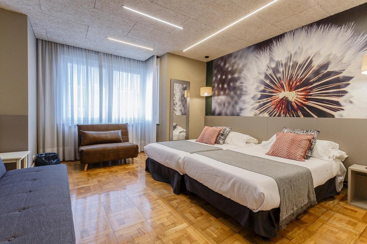 Hostal Rodas بنبلونة المظهر الخارجي الصورة