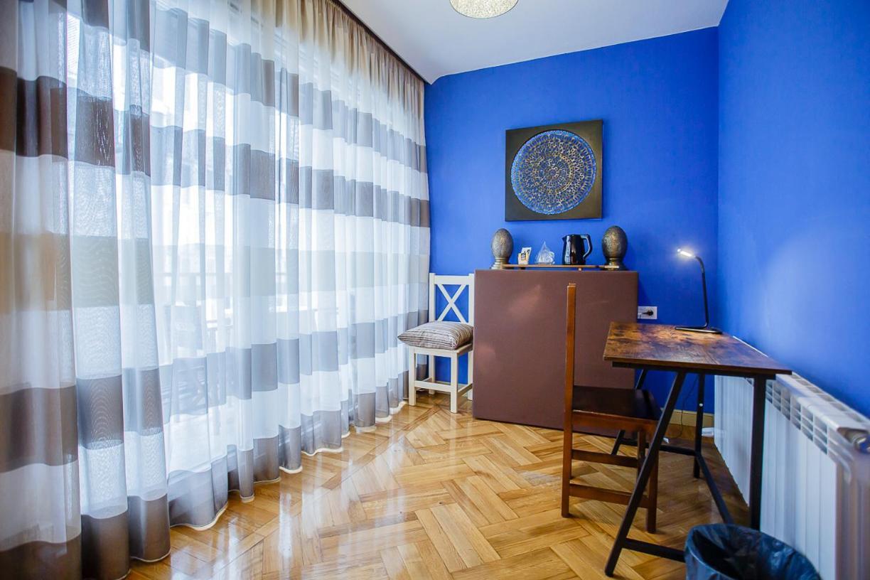 Hostal Rodas بنبلونة المظهر الخارجي الصورة